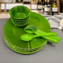 Pack of 18 Melamin Dinner Set Includes 6 Full Plates, 6 Bowls and 6 Spoons-Pack Of 18 Dinner Set-image-57