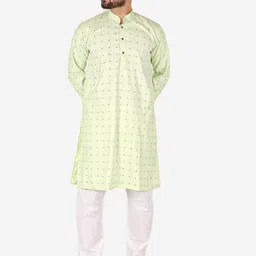 Pro-Ethic STYLE DEVELOPER Men Green Floral Printed Pure Cotton Kurta with Pyjama-image-40