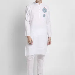 DEVOILER Ethnic Motifs Printed Regular Kurta With Pyjamas image 1
