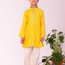 VASTRAMAY Boys Ethnic Motifs Printed Regular Gotta Patti Straight Kurta with Pyjamas-16
