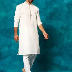VASTRAMAY Yoke Design Kurta with Pyjamas-image-69