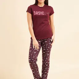 Sweet Dreams Typography Printed Round Neck Pure Cotton Night suit-image-77