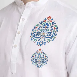 DEVOILER Ethnic Motifs Printed Regular Kurta With Pyjamas image 2