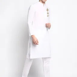 DEVOILER Ethnic Motifs Printed Mandarin Collar Regular Kurta with Pyjamas image 3