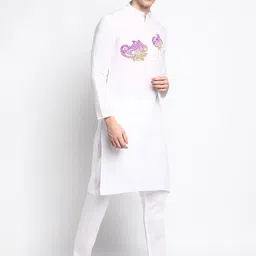 DEVOILER Ethnic Motifs Printed Mandarin Collar Regular Kurta with Pyjamas image 3