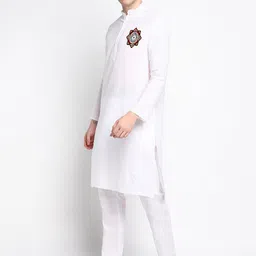 DEVOILER Ethnic Motifs Printed Regular Kurta With Pyjamas image 4