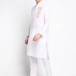 DEVOILER Ethnic Motifs Printed Regular Kurta with Pyjamas image 4