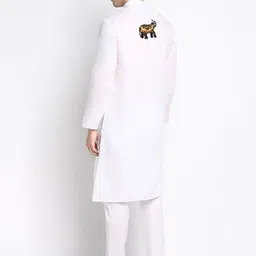 DEVOILER Ethnic Motifs Printed Regular Kurta With Pyjamas image 4