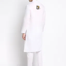 DEVOILER Graphic Printed Mandarin Collar Kurta with Pyjamas image 4