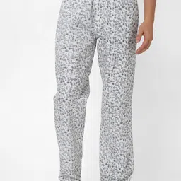 Underjeans by Spykar Men Pure Cotton Geometric Print Lounge Pants-image-96