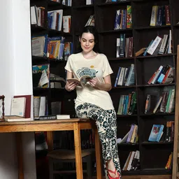 MAYSIXTY Geometric Printed T-shirt With Pyjamas-image-31
