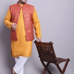 SOJANYA PLUS Regular Cotton Linen Kurta With Pyjamas & Nehru Jacket-picture-10