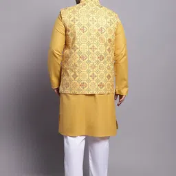 SOJANYA PLUS Ethnic Motifs Woven Design Regular Kurta With Pyjamas & Nehru Jacket image 2