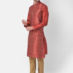 DEYANN Men Red Regular Dupion Silk Kurta with Pyjamas image 2