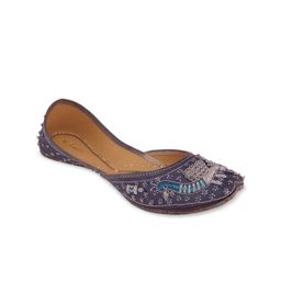 Fulkari Women Grey Embellished Leather Ethnic Mojaris-image-46