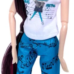 Street Vane Doll, Sparkling Look with Brown Hair, Brown Eyes & Fashion Accessory-image-27