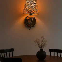 tripping Wallchiere Wall Lamp With Bulb image 4