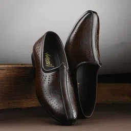 Cool VINTAGE Rajasthani Jutis For Men Mojaris For Men Nagra For Men Jutis For Men-image-61