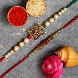 Rudraksh D1066 Assorted RakhiSet-image-1