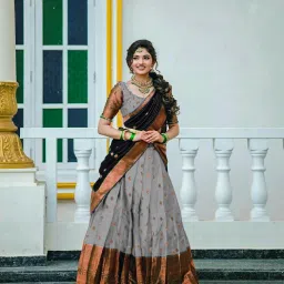 Self Design Semi Stitched Lehenga Choli-image-8