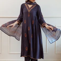 Indo Era Women Ethnic Motifs Embroidered Regular Thread Work Kurta with Trousers Dupatta-21