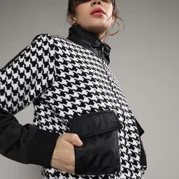 Campus Sutra Self Design Windcheater Open Front Jacket image 4