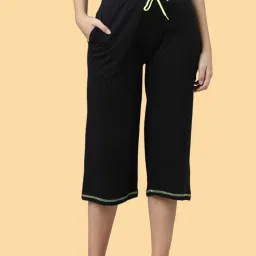 cotton relaxed fit lounge capri with side pocket Women Black Capri-image-21