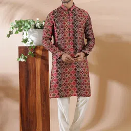 THE KURTA COMPANY Geometric Foil Printed Mandarin Collar Silk Straight Kurta-picture-44