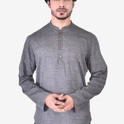 Manthan Men Charcoal Geometric Short Kurta-image-94