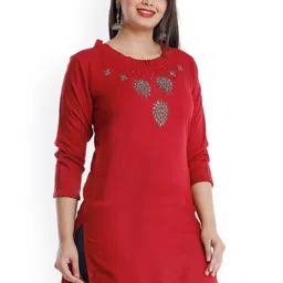 HIGHLIGHT FASHION EXPORT Round Neck Stones & Beads A-Line Kurti-picture-53