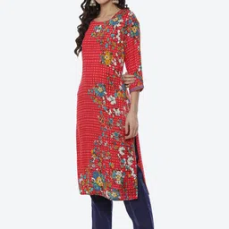 Rangriti Women Red Geometric Printed Thread Work Kurta image 4