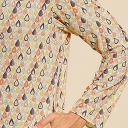 KISAH Men Multicoloured Printed Mirror Work Kurta image 2