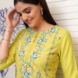 KETCH Floral Printed Keyhole Neck Straight Kurta-image-39