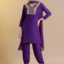 STYLEBAAZI Geometric Yoke Design V-Neck Thread Work Straight Kurti With Salwar And Dupatta-7