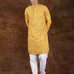Exotic India Men Ethnic Motifs Embroidered Sequined Thread Work Kurta with Pyjamas-picture-17
