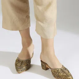 Inc 5 Women Gold-Toned Ethnic Block Mules-image-14