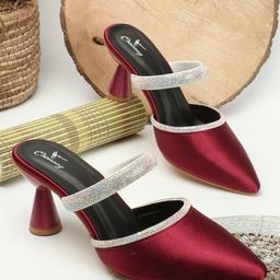 CHINRAAG Embellished Pointed Toe Block Mules-10