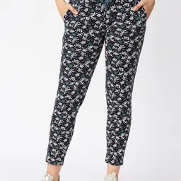 Lovable Sport Women Floral Printed Pure Cotton Track Pants-image-39