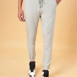 YU by Pantaloons Men Mid-Rise Pure Cotton Joggers-image-72