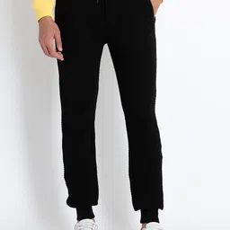 Status Quo Men Quilted Regular Fit Joggers-image-37