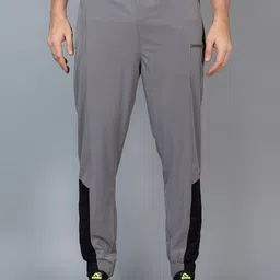 CHKOKKO Men Regular Fit Mid-Rise Colourblocked Sports Joggers-picture-3
