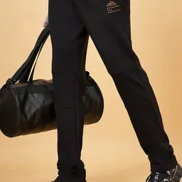Ajile by Pantaloons Men Slim-Fit Sports Track Pant-image-40