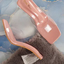 Retro Walk Textured Block Pumps-56