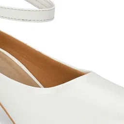 KARADDI Lightweight Ankle Loop Block Heel Pumps image 5