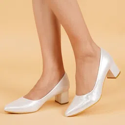 Rubeezz Women Silver-Toned Party Block Pumps-11