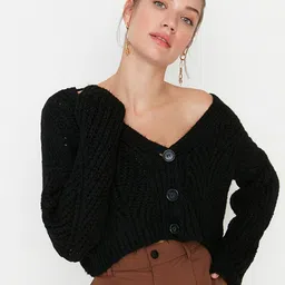 Trendyol Women Black Self-Striped Crop Cardigan-image-87