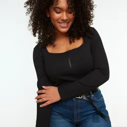 Trendyol Black Square Neck Half Zipper Top-31