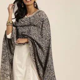 Taavi Black & Beige Ethnic Motifs Printed Pure Cotton Kalamkari Dupatta-14