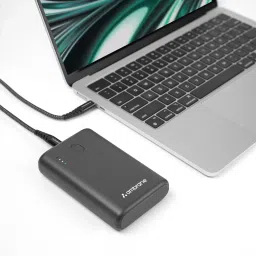 15000 mAh 45 W Power Bank-picture-4