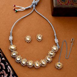 Voylla Veerangana Gold Plated Oval Cut Kundan Studded Jewellery Set With Maang Tika-picture-44